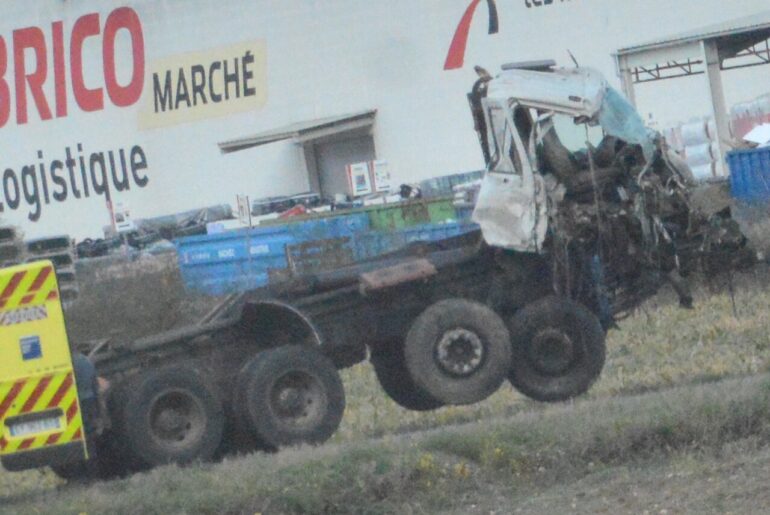Privé de freins dans le col du Grand Boeuf